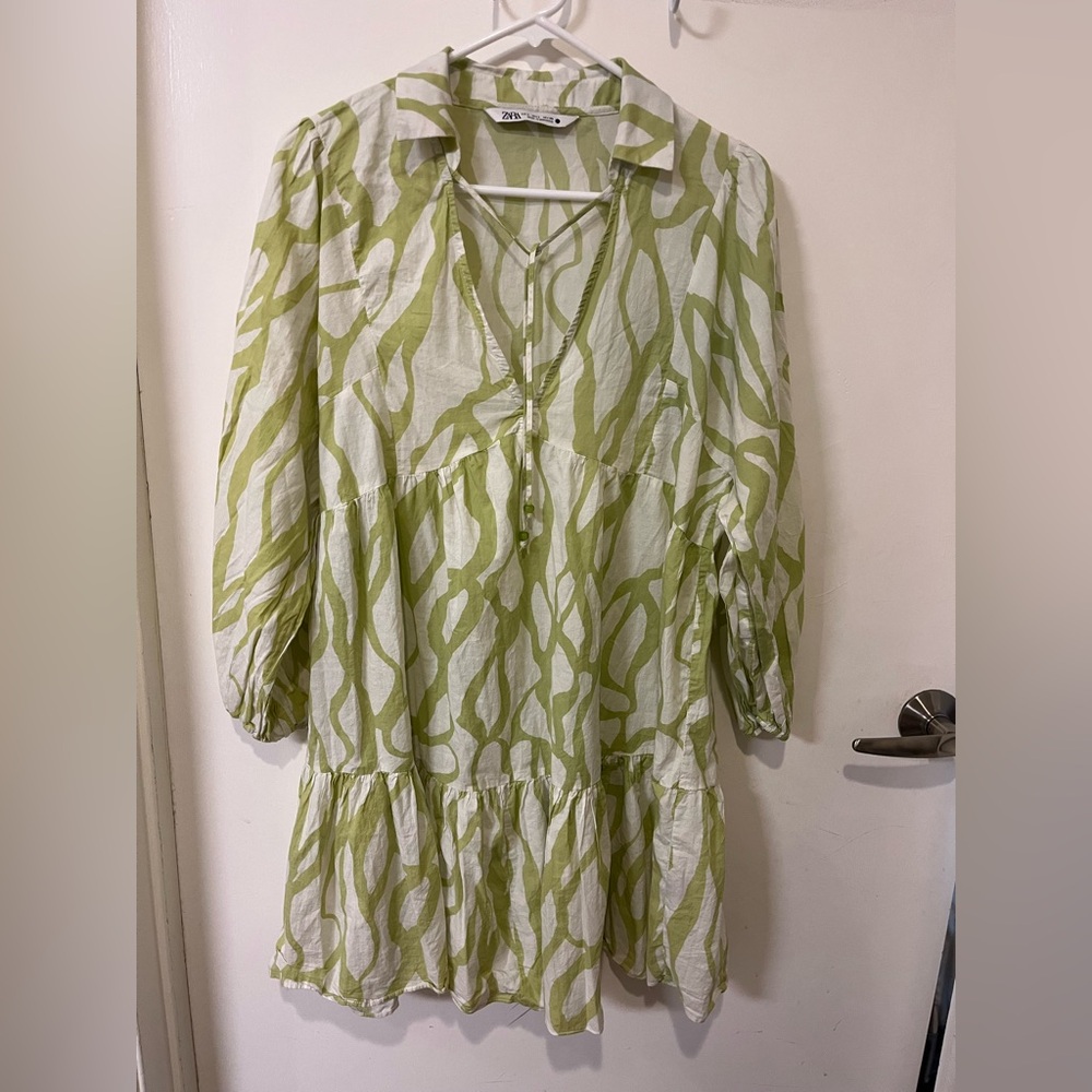 Zara Olive and Cream Long Sleeve Dress